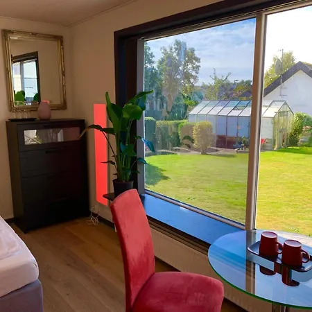 In Kvaers - Kitchen And Ev Charging Apartament Gråsten